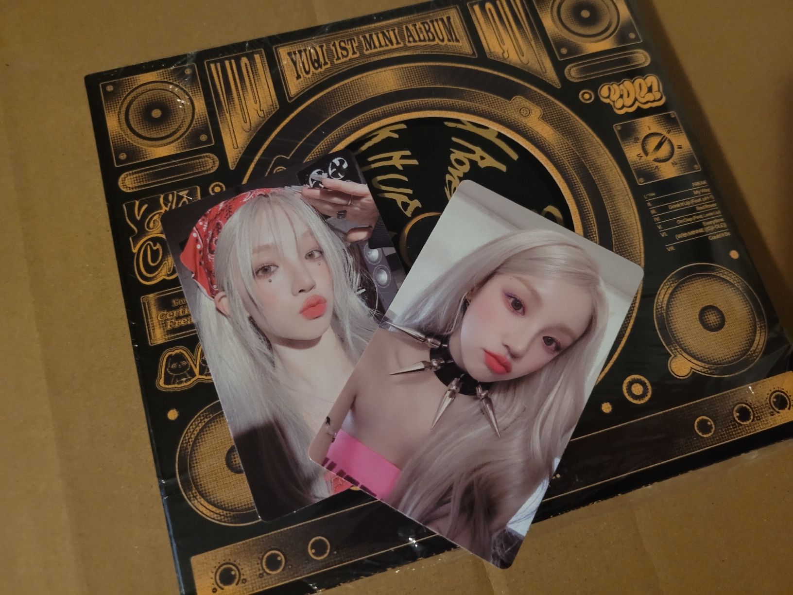 CDs: I-dle Yuqi Solo Album – Neu (gemäss Beschreibung) aus Zürich von vic_w2tl