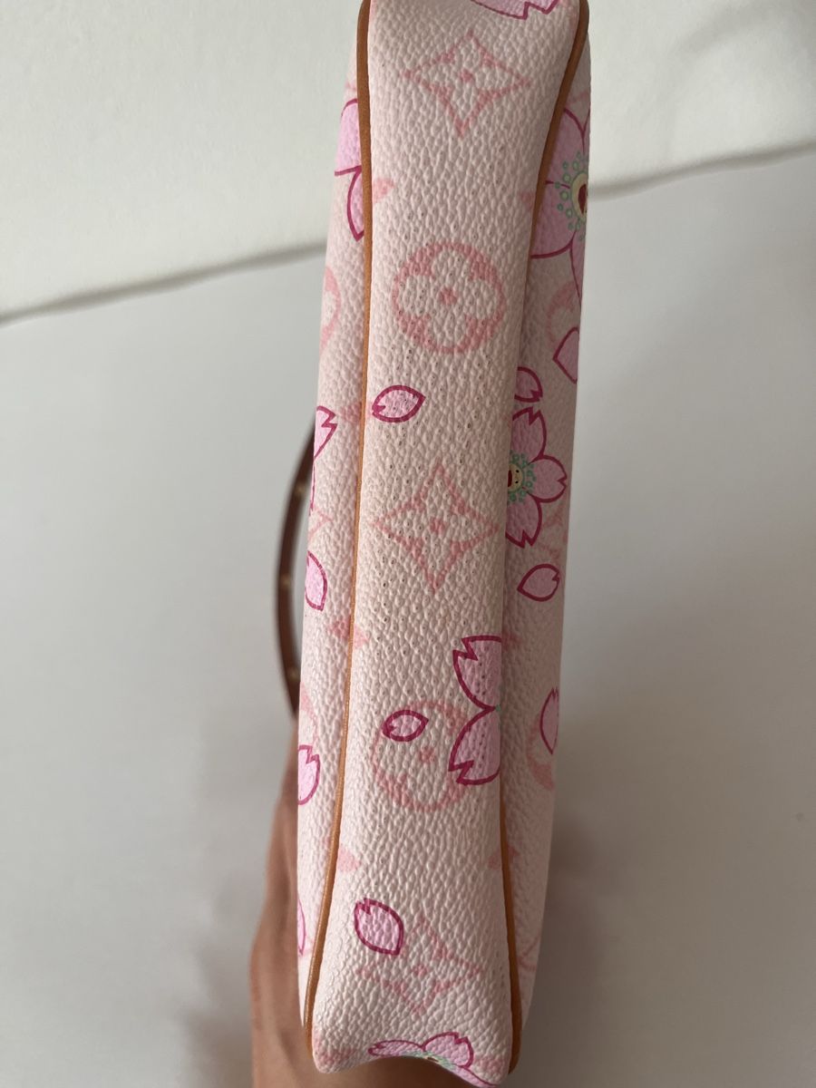Louis Vuitton Borse da donna: Louis Vuitton Cherry Blossom Pochette – Usato da Luzern venduto da bambola92 7