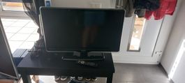 Philips LCD-Fernseher 32PFL8404H/12 wenig gebraucht