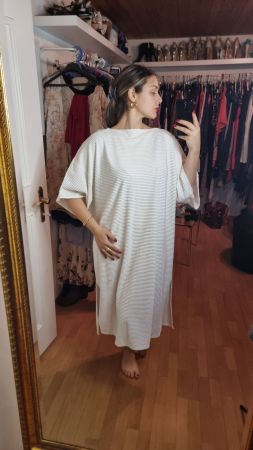 Weisses Sommerkleid Gr. XL/XXL  bequem Rippenmuster