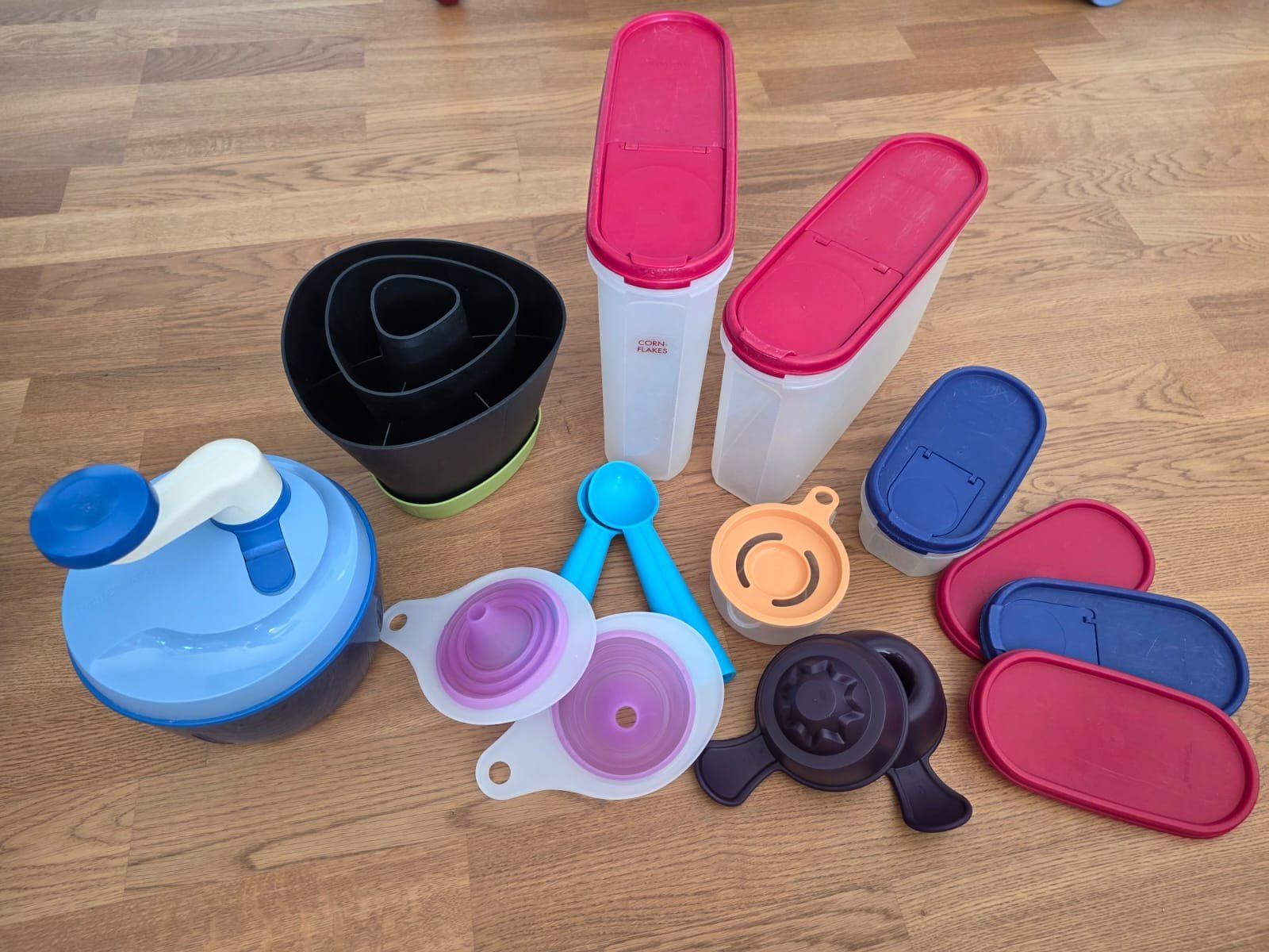 Tupperware Behälter & Ähnliches: Tupperware – Gebraucht aus Rapperswil SG von dani8545