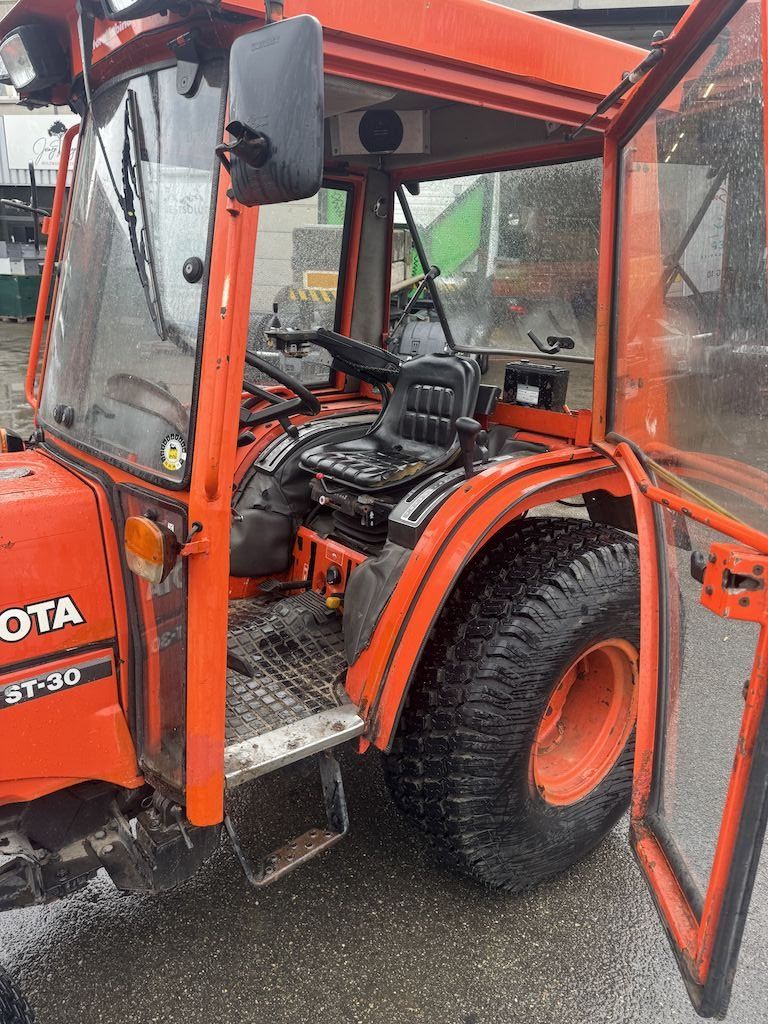 Kubota Trattori: Kubota ST30 – Usato da Niederbipp venduto da panrep 6