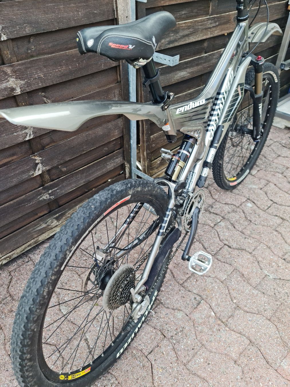 Specialized Biciclette: Specialized Enduro Fully Mountainbike gebraucht – Usato da Bonaduz venduto da almilo 1