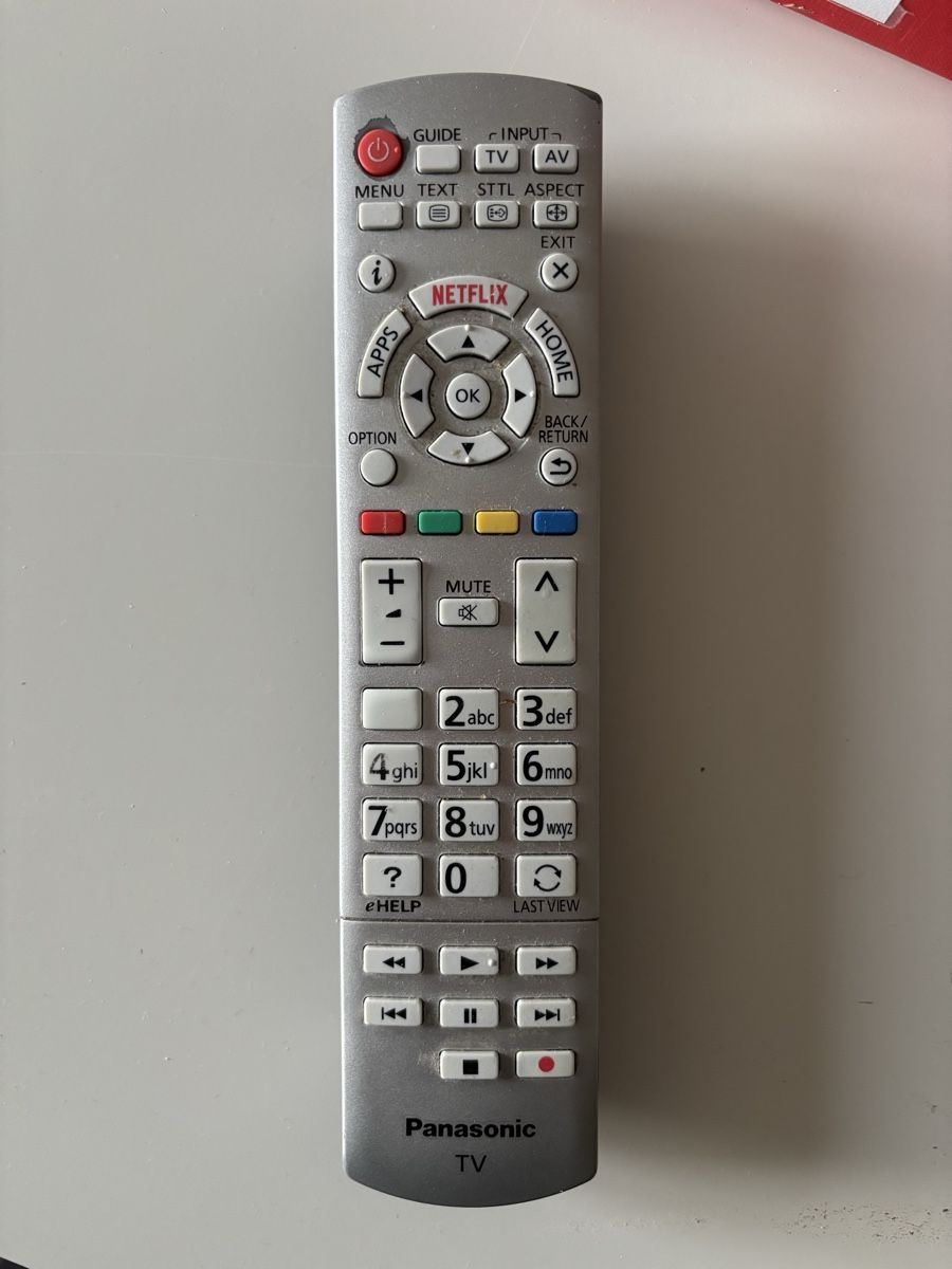 Televisori: Panasonic TV 40 Zoll – Usato da Unterentfelden venduto da mir_wi 1