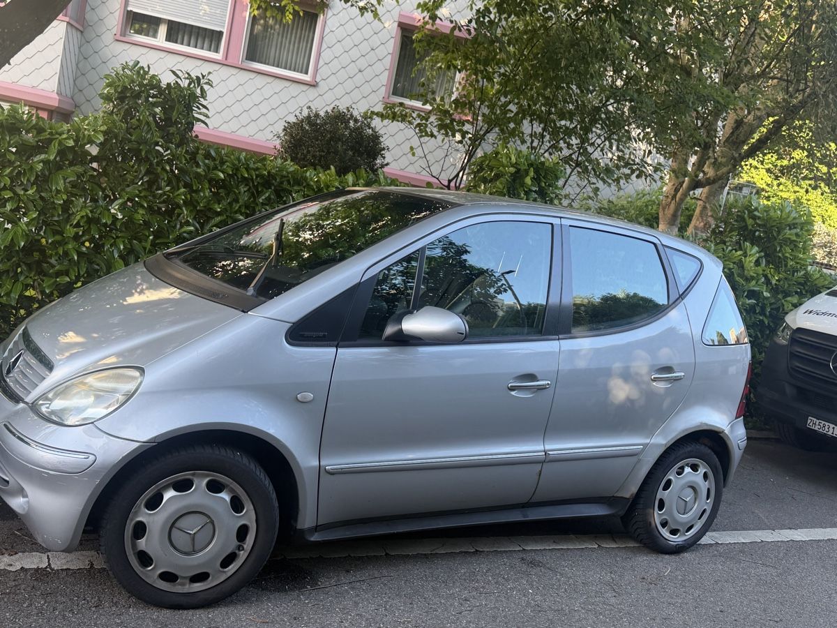 Mercedes-Benz Autos: Merzedes A160  – D'occasion à Forch par Eka79 2