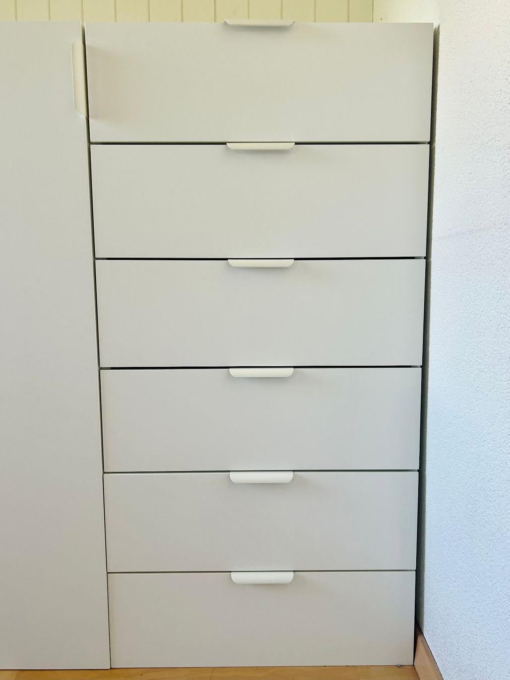 Ikea Cassettiere: IKEA / PLATSA Kommode (H120 cm) – Usato da Dietlikon venduto da man_c2v6 1
