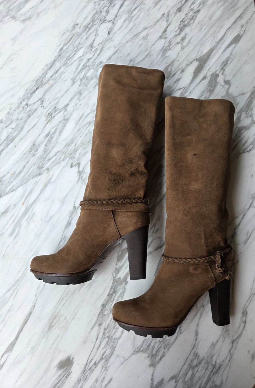 Navyboot Scarpe da donna: Navyboot Stiefel Wildleder braun 38, gutes Profil – Usato da Fislisbach venduto da Maieriisli25 1