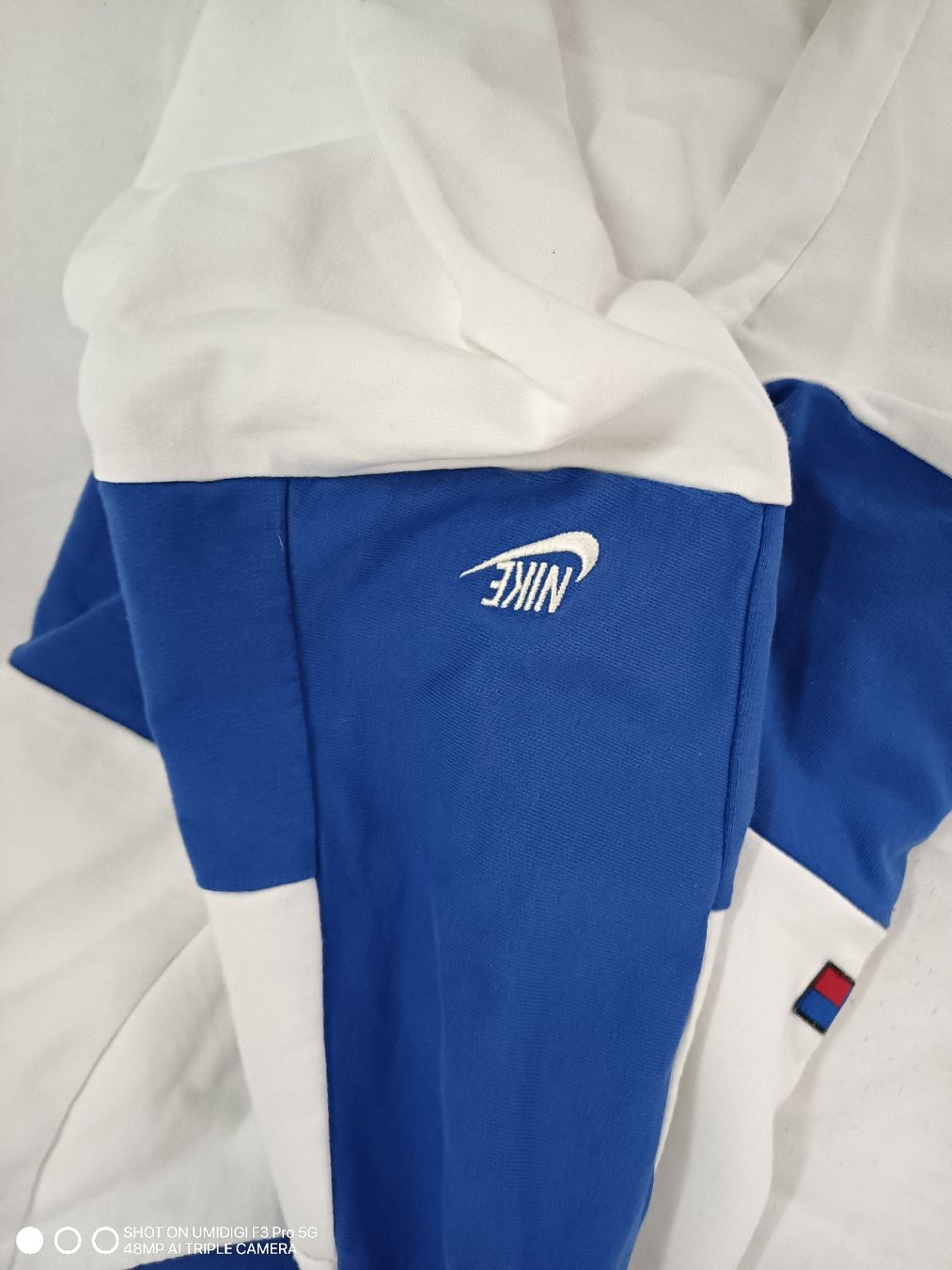 Nike Maglioni & Felpe: Nike Pullover Archiv Reissue 1987 Weiss Blau Grösse XS – Usato da Aarwangen venduto da to-hirschi 2