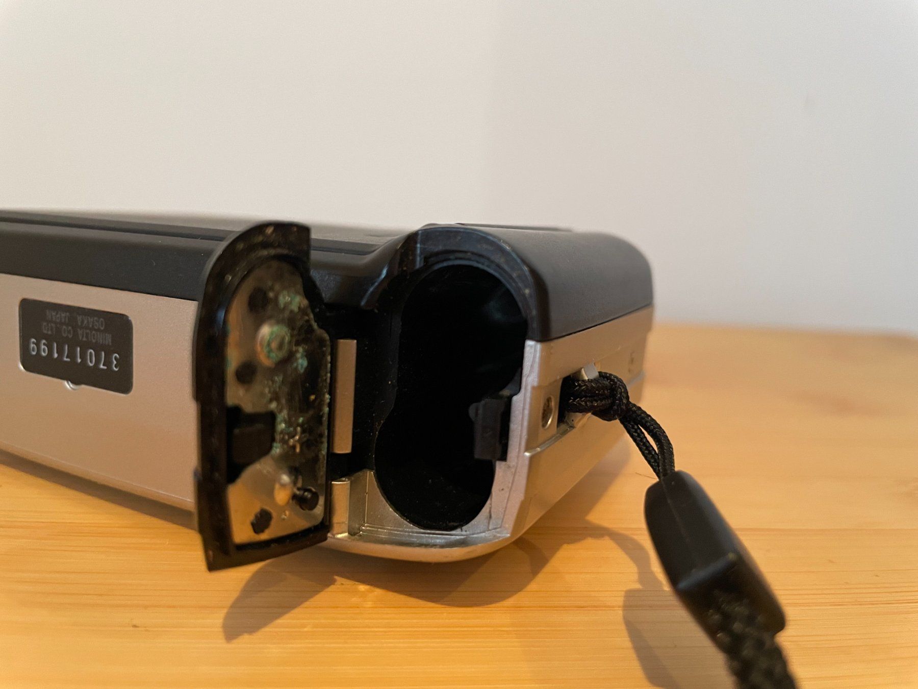 Minolta Fotocamera: Minolta AF50 Big Finder – Difettoso da Petit Lancy venduto da gil_hr6v 9