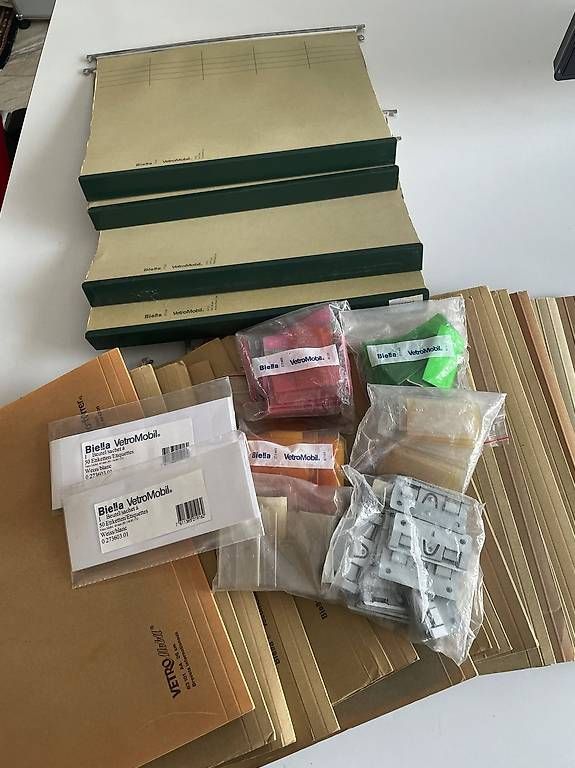 Biella Raccoglitori: Hängeregister Vetro/Biella – Usato da Rodersdorf venduto da Jeanoss