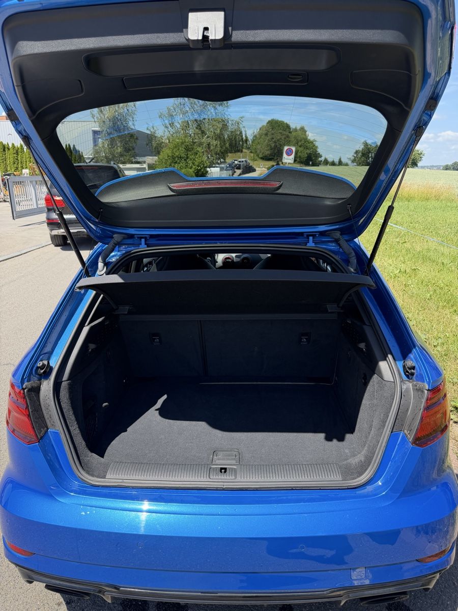 Audi Automobili: Audi RS3 2017 (ohne OPF) – Usato da Volketswil venduto da lar_2rrg 4