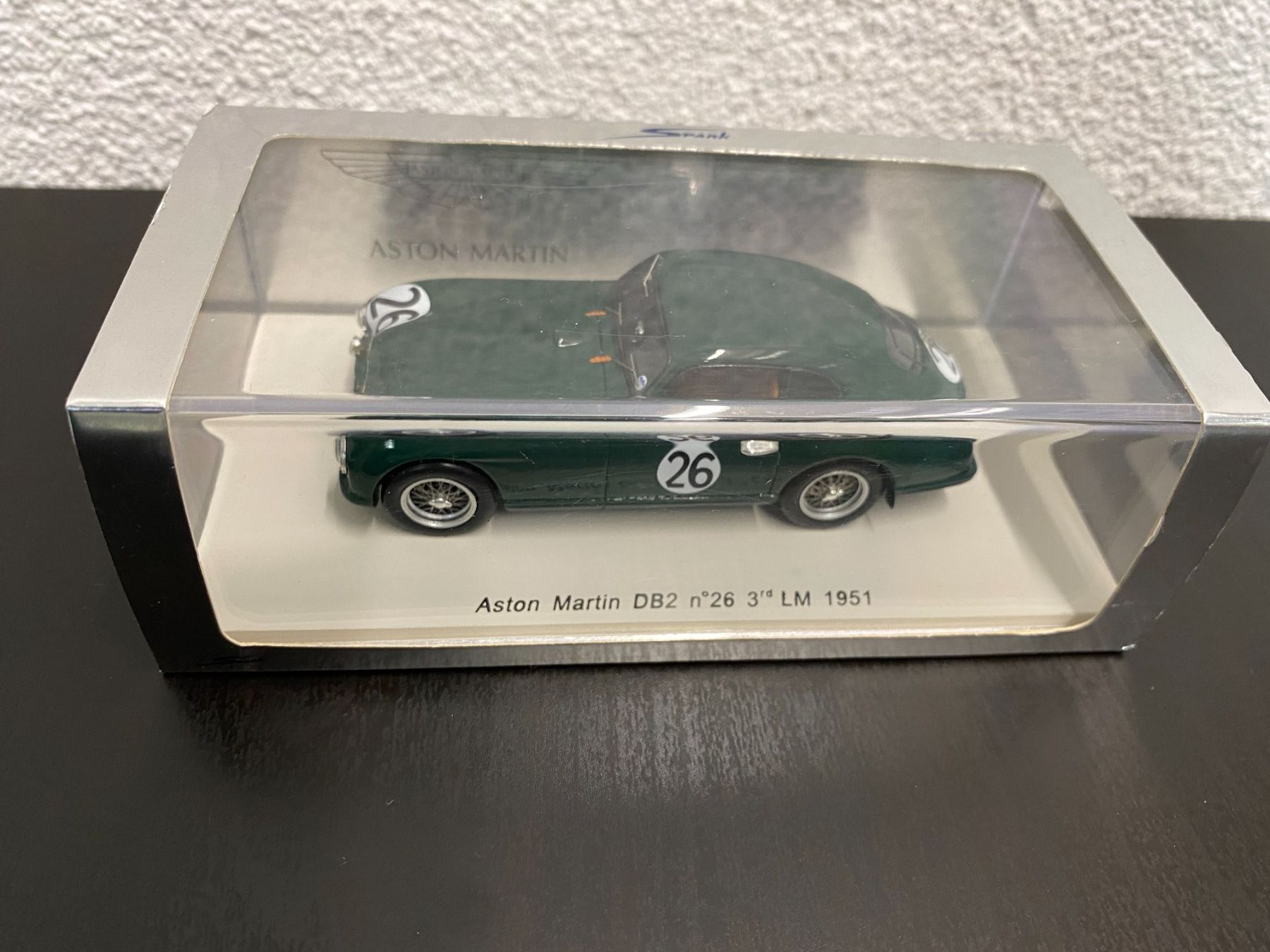 Spark Modellini d'auto: Aston Martin DB2 - 1951 - Spark 1:43 – Nuovo e nell'imballaggio originale da Niederhasli venduto da Yotanke50