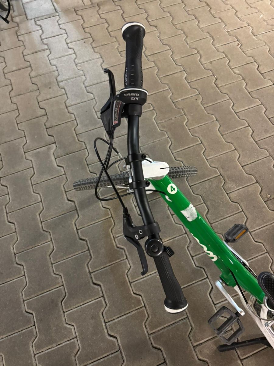 Woom Biciclette: Kinderfahrrad Woom 4 grün – Usato da Merenschwand venduto da Kkonradli 5