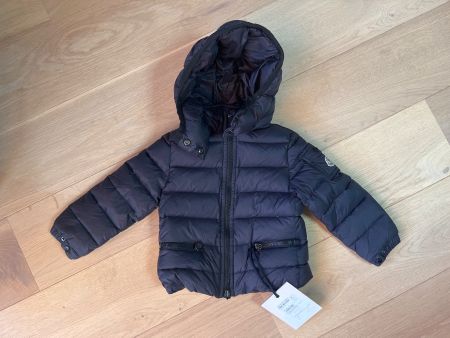 MONCLER Jacke Kind (2 Jahre), ungetragen mit Ettikette