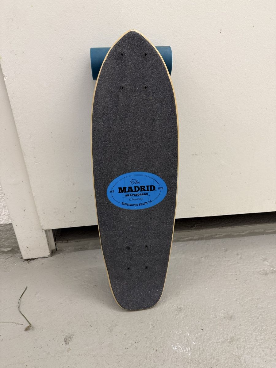 Madrid Skateboards: Miniboard – Neu (gemäss Beschreibung) aus Zürich von Barbarazermatt