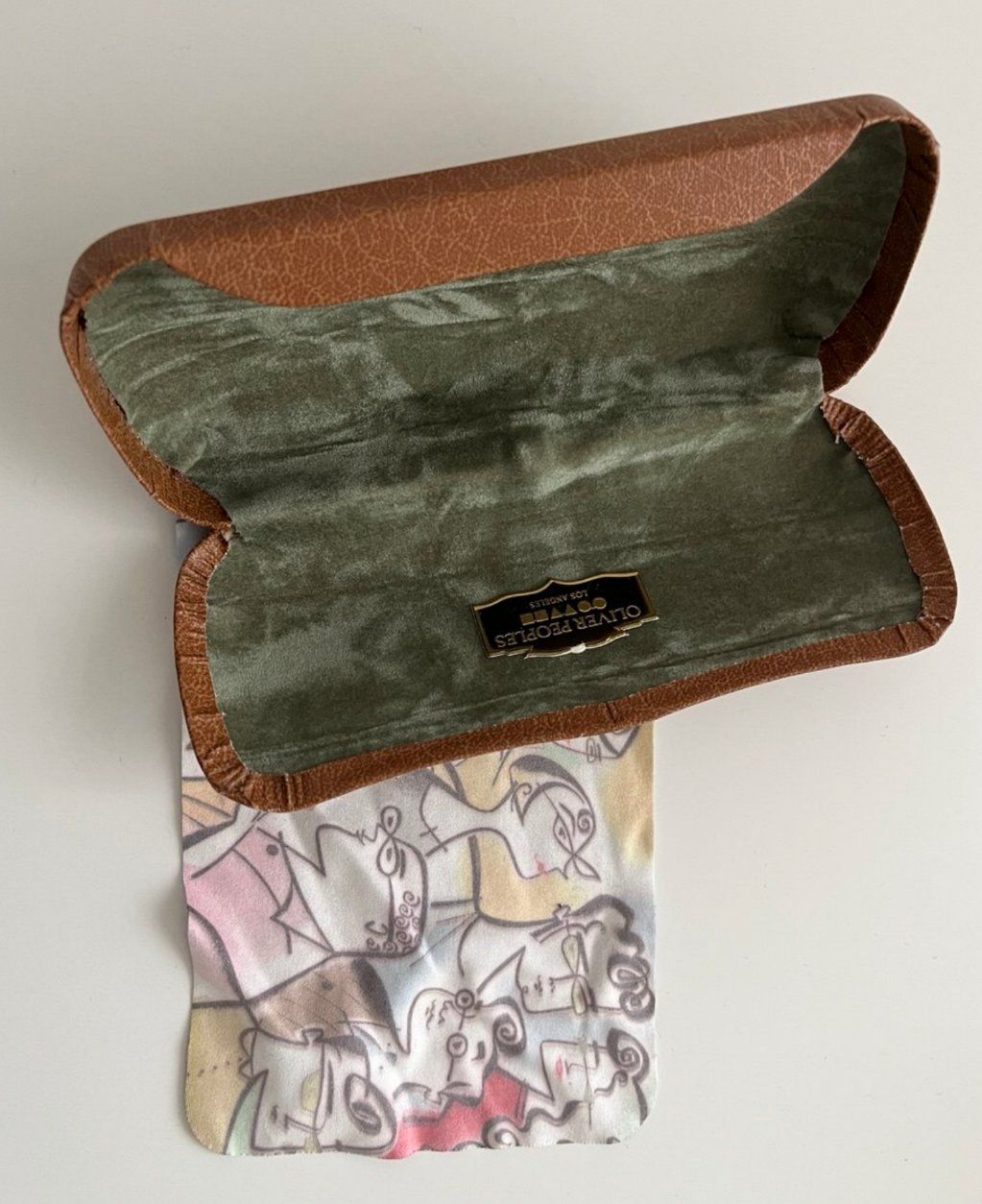Altro in  Abbigliamento & Accessori: OLIVER PEOPLES L.A. Etui. – Usato da Zürich venduto da ep2013 1