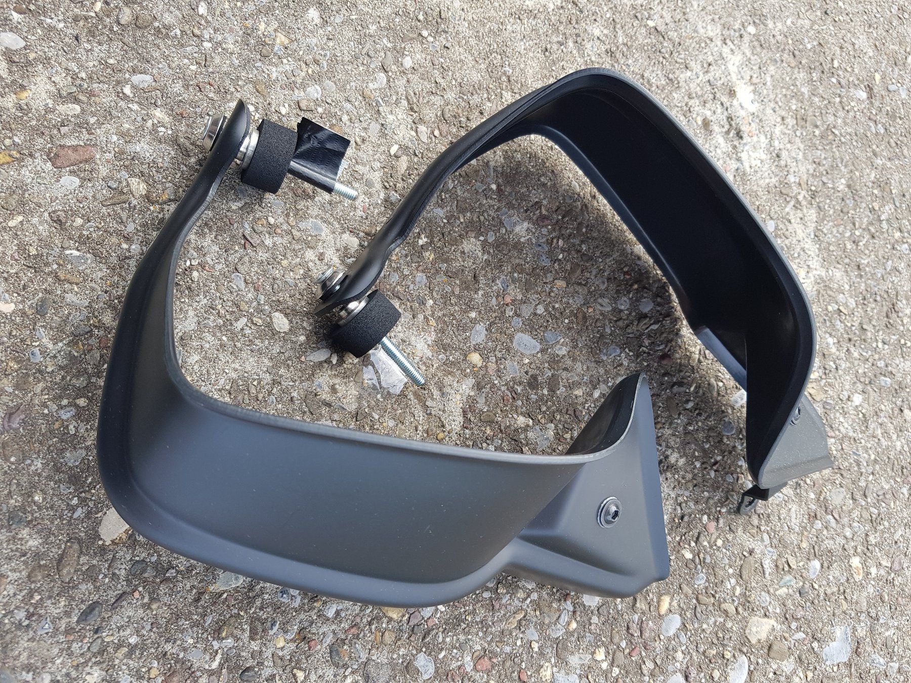 Honda Tutti i ricambio per moto: Honda CB650 F / FA Handguards – Usato da Altendorf venduto da postli