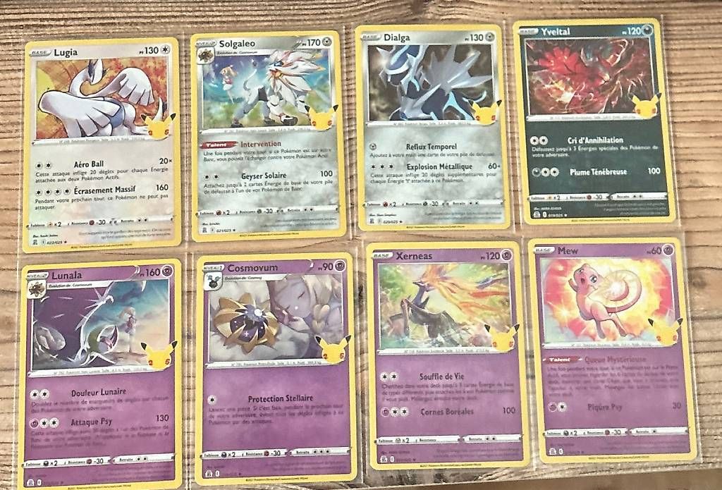Carte collezionabili: Lot complet célébration 25 ans Pokémon regular  – Usato da Meyrin venduto da ton_p9fm