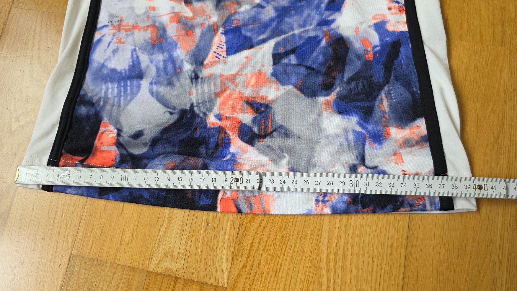 T-Shirts: Sportshirt von Adidas – Gebraucht aus Dübendorf von Jolenia 6
