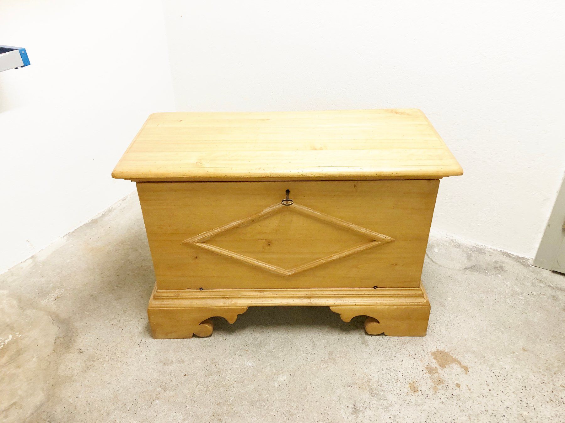Cassapanche: Holztruhe - Bartruhe 95 x 65 x 45 cm – Usato da Glattbrugg venduto da Ariel012