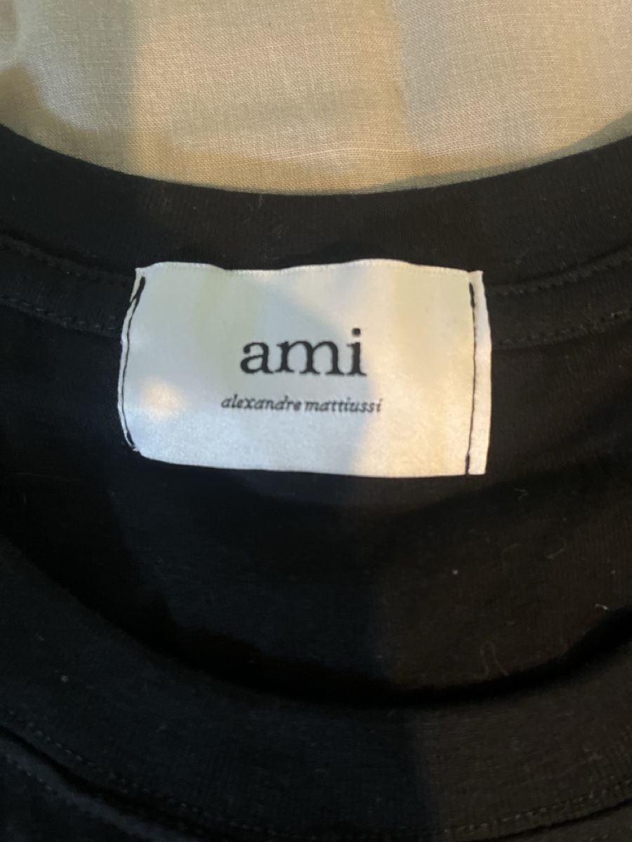 T-Shirts: Schwarzes Ami T-Shirt – Neu (gemäss Beschreibung) aus Frauenfeld von joh_lp6l 1