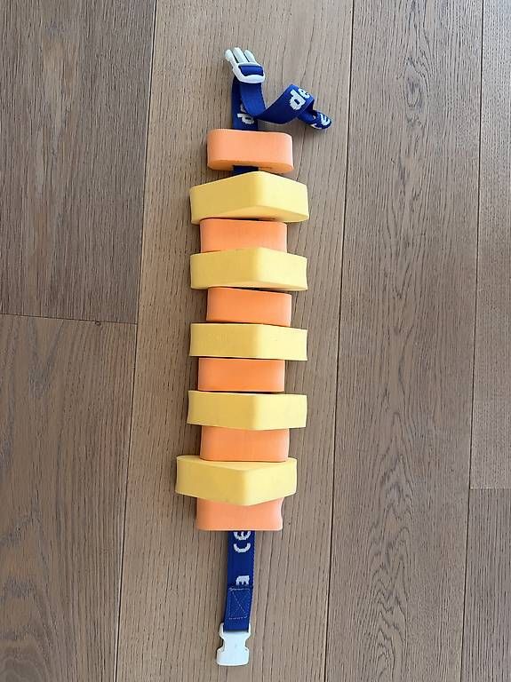 Giubbotti di salvataggio: Schwimmgürtel für Kinder – Usato da Hedingen venduto da boomer_76 1