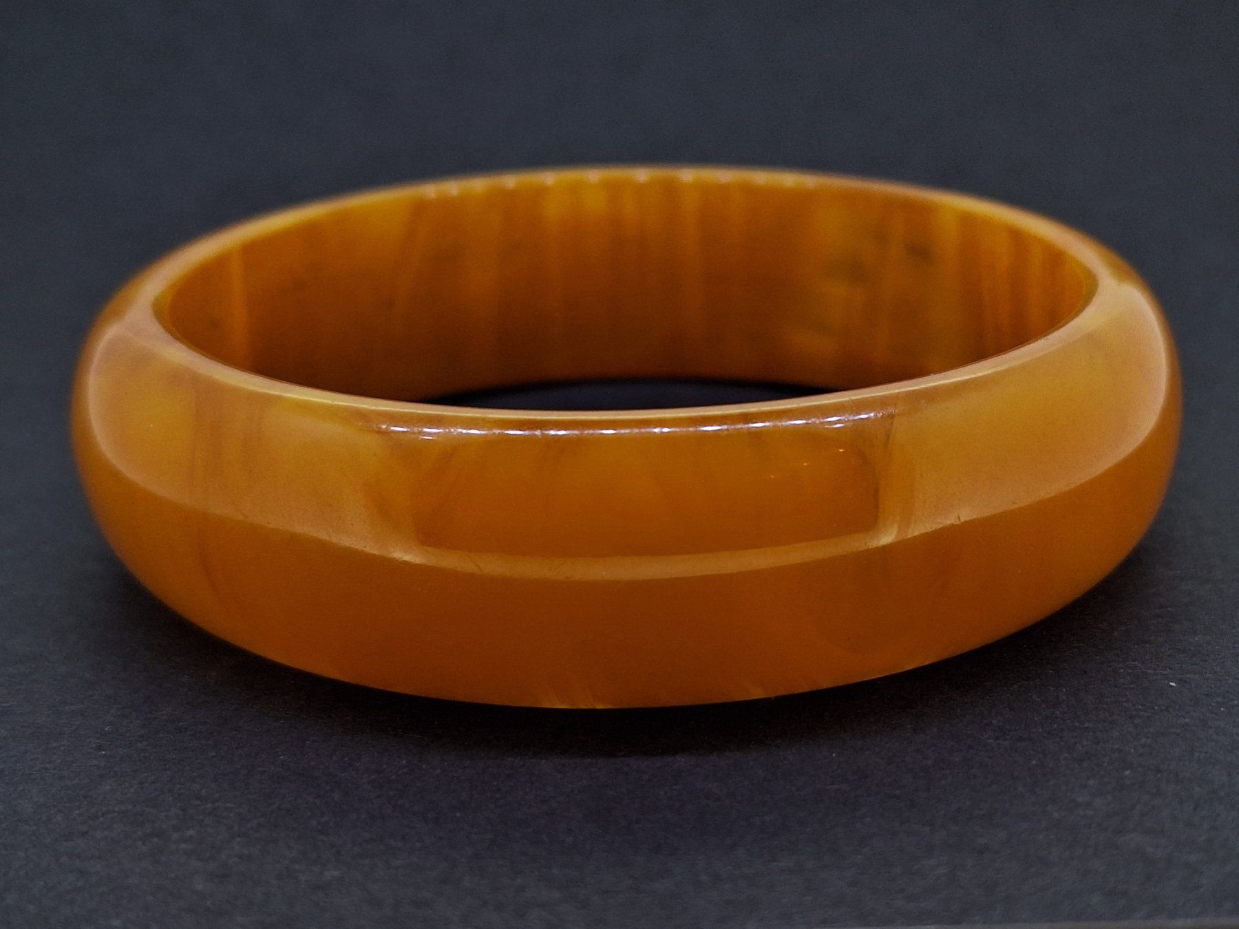 Bracelets: Geschmacksvoller Armreif mit Bernstein-Design – D'occasion à Unterägeri par Altgoldschmuck