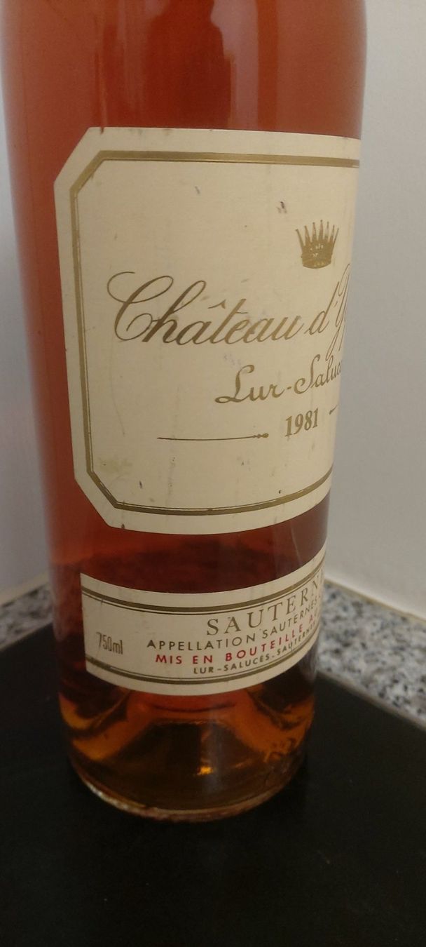 Yquem Vino: Château d'Yquem 1981 – Nuovo (secondo la descrizione) da Grenchen venduto da poggione 2