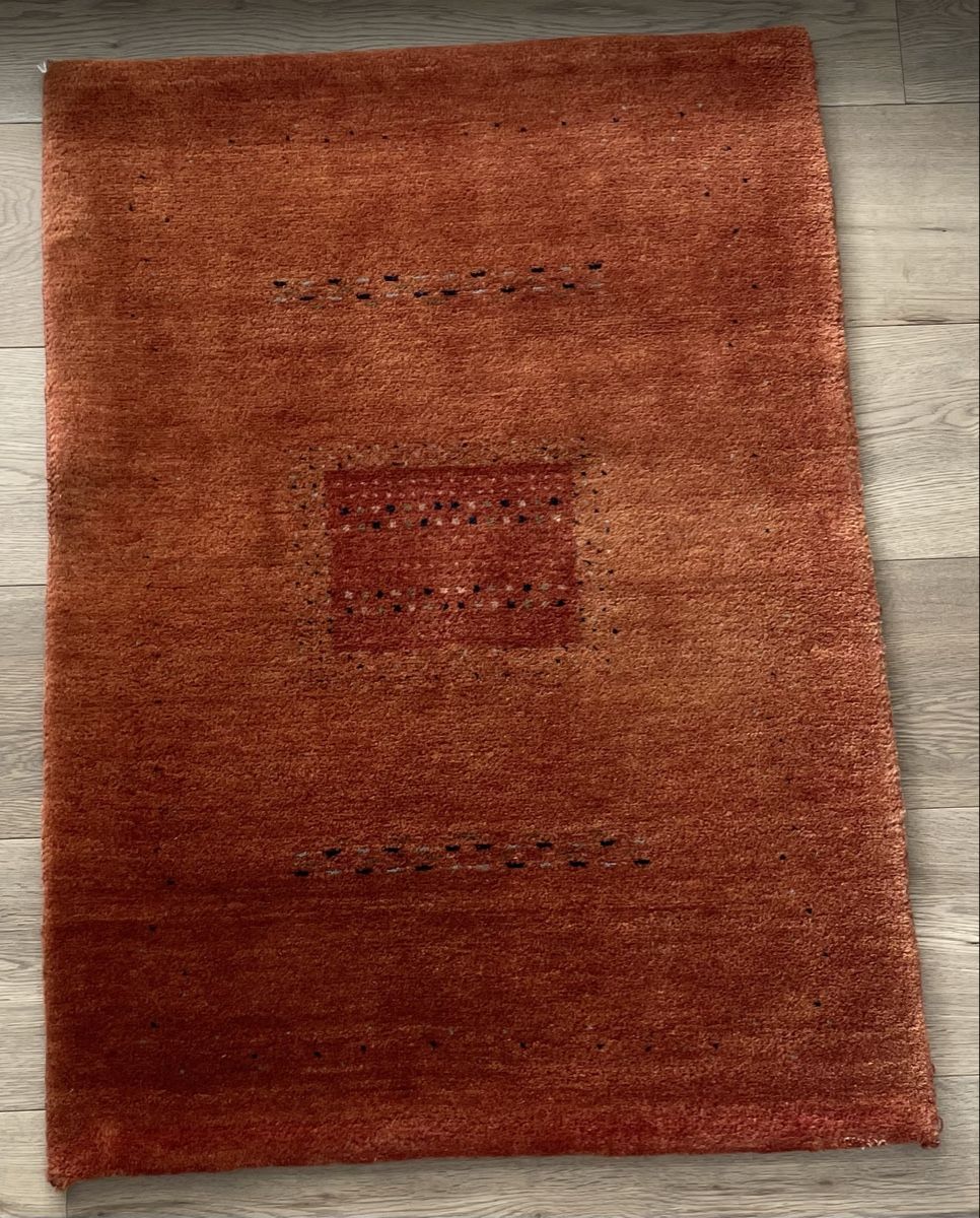 Tappeti: Gemütlicher, roter Teppich mit Muster – Usato da Widen venduto da ror_v76x 1