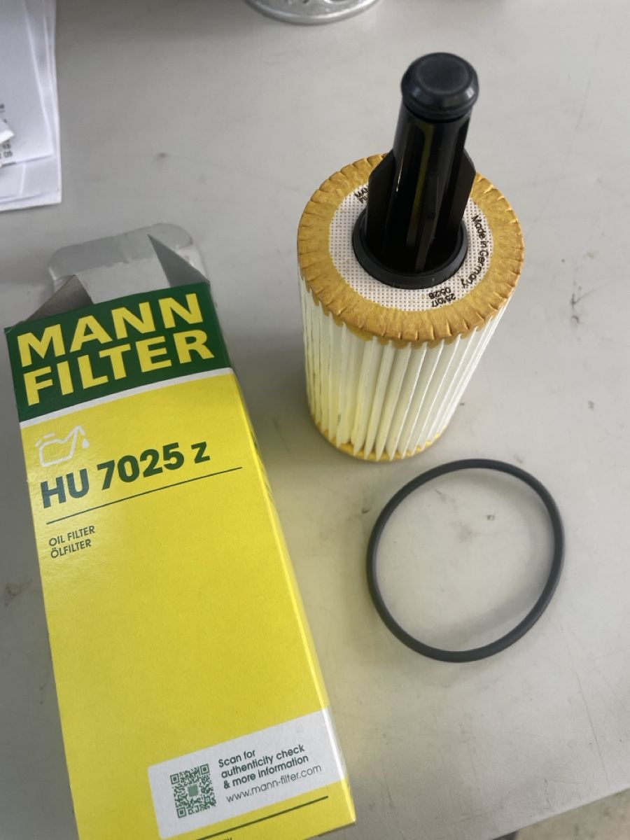 Mercedes-Benz Tutti pezzi di ricambio auto: Ölfilter Mann Filter HU7025z – Nuovo (secondo la descrizione) da Steinach venduto da dd.grg 1