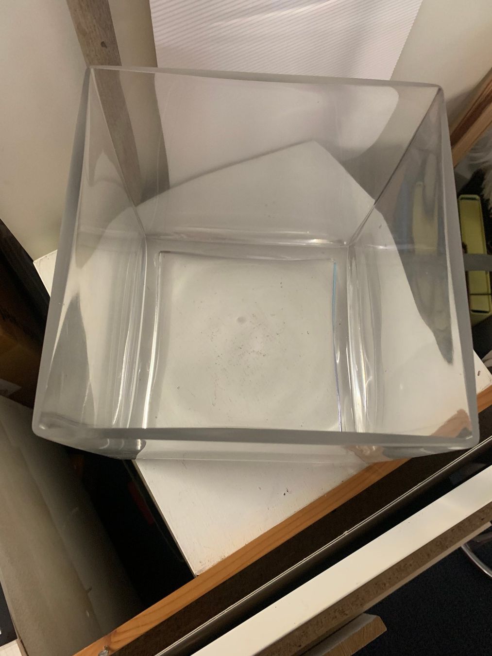 Vasi & Recipienti: Glasvase quadratisch, 20x20x20cm – Usato da St. Gallen venduto da Miousch 2