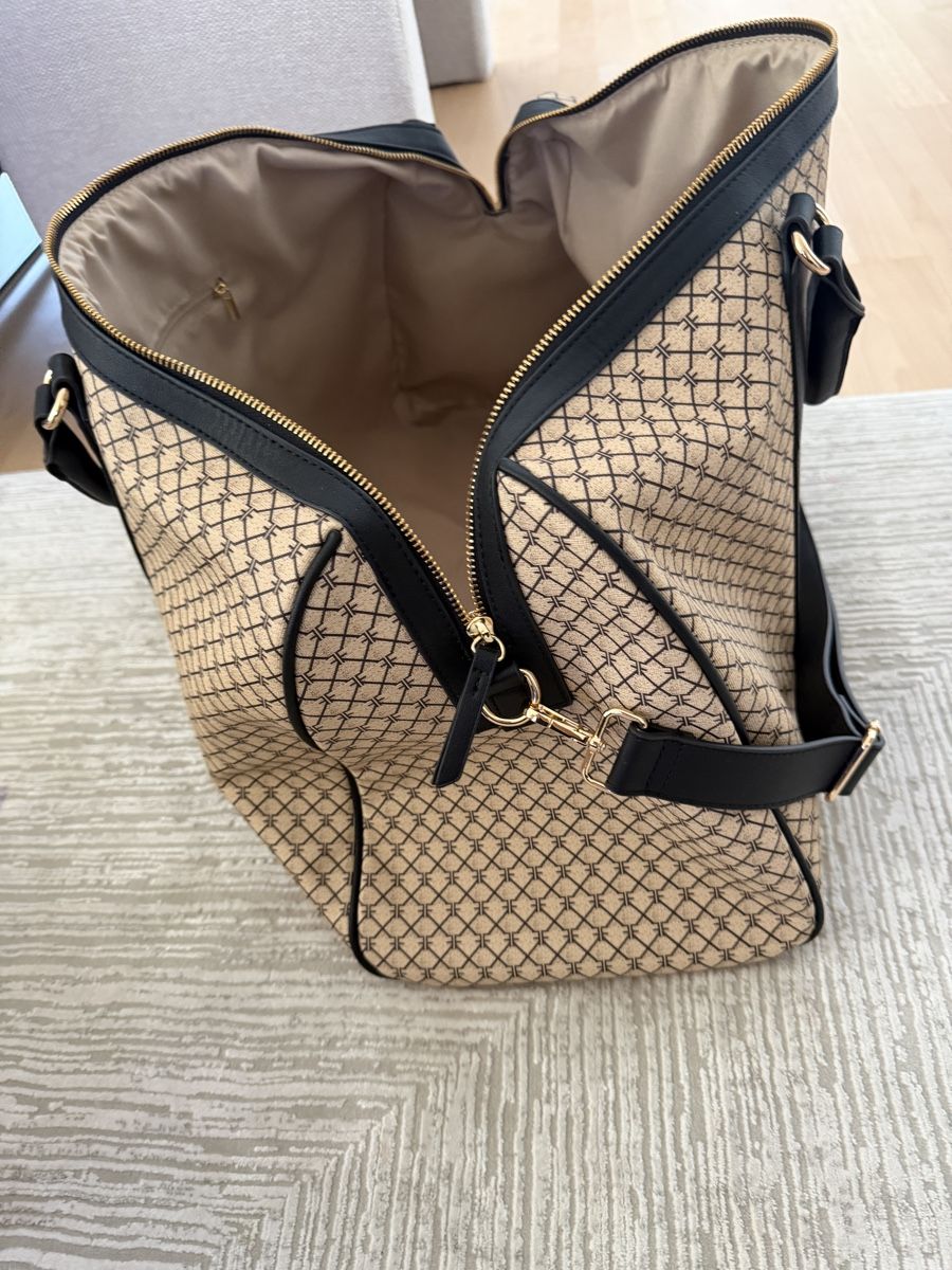 Valigie: Weekender Bag Monogram Pattern Black Tan Gold Hardware Used – Nuovo (secondo la descrizione) da Bülach venduto da adi_52cm 3