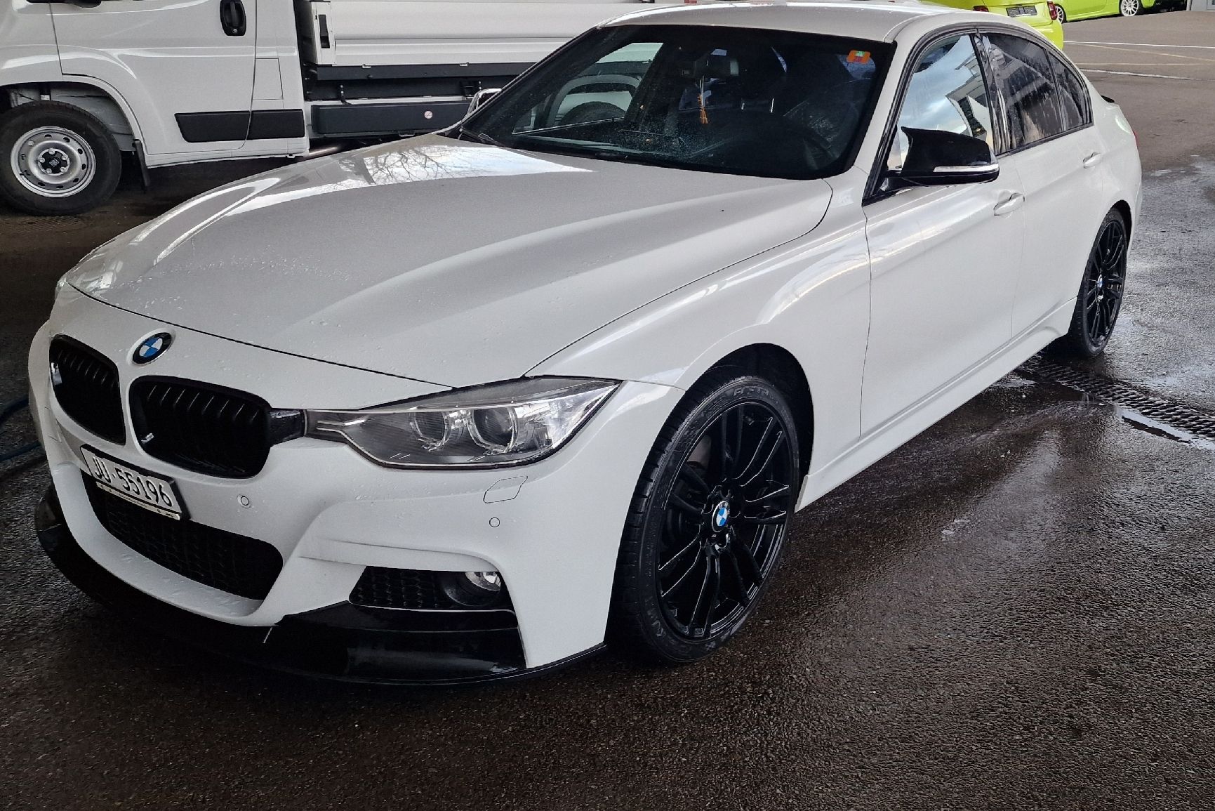 BMW Automobili: BMW 328i Xdrive f30 packM – Usato da Courtételle venduto da jog_2kdx 1