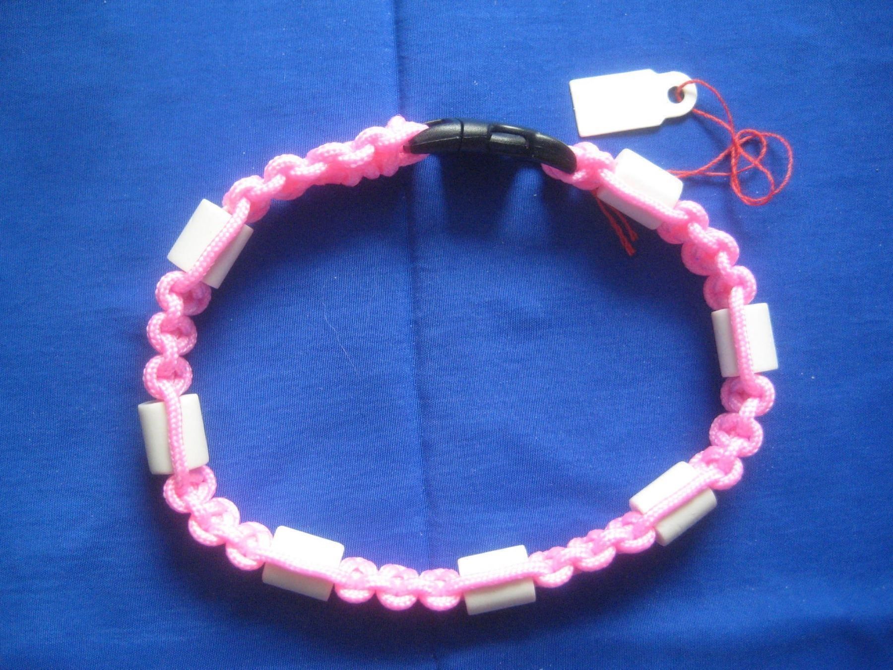 Prodotti per la cura & articoli per la pulizia: HUNDE    ZECKEN  HALSBAND – Nuovo (secondo la descrizione) da Uster venduto da flocke1