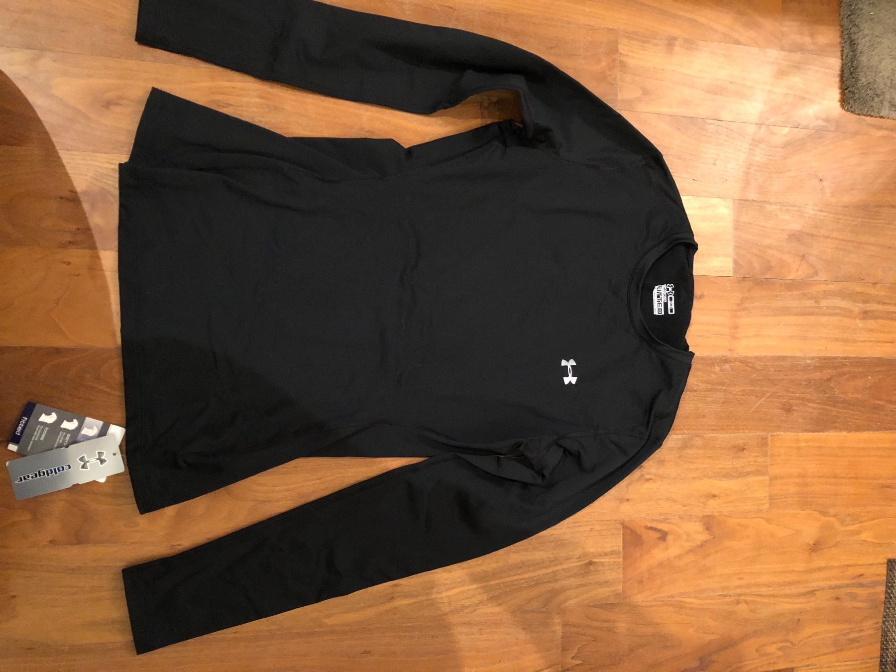 Under Armour Maglioni & Felpe: Under Armour Winter Funktionsshirt – Nuovo e nell'imballaggio originale da Jenins venduto da Pocahontas013 3