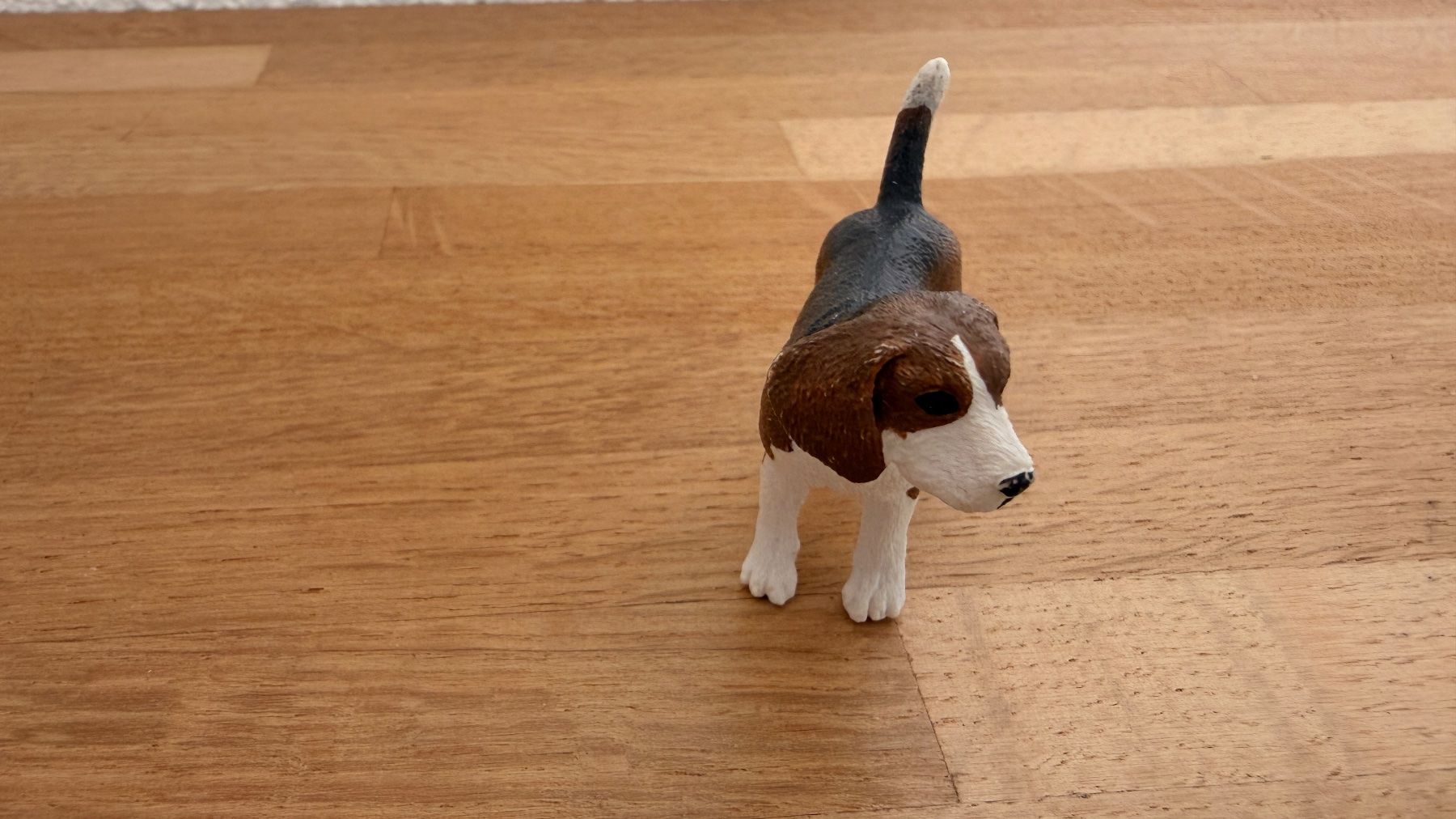 Schleich Giocattoli: SCHLEICH - Hund Beagle – Usato da Winterthur venduto da Secondhand-Family 2