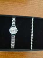 Schmuckset mit Uhr