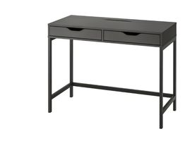 AB 1.- Schreibtisch IKEA