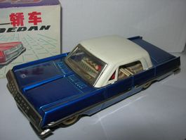 Antikes Blechauto Sedan rot, RARITÄT, Sammlerstück! 1:24