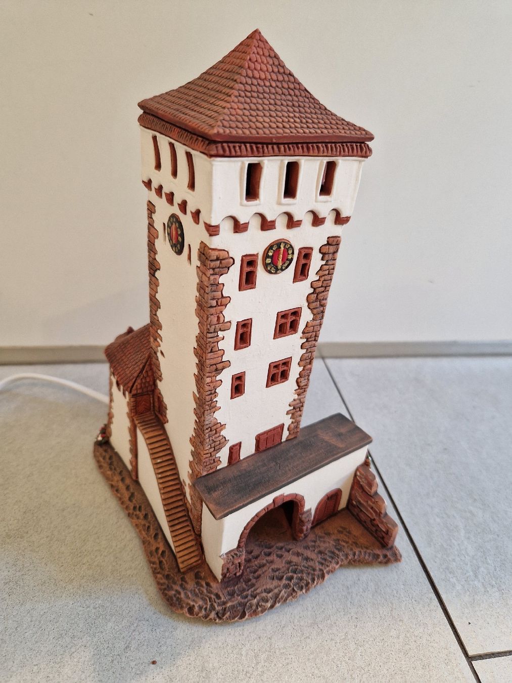 Lampade: St. Johannstor- Lampe – Usato da Basel venduto da Luckyvrena