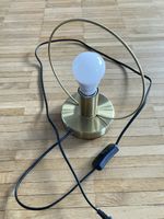 Elegante Tischlampe in Goldoptik