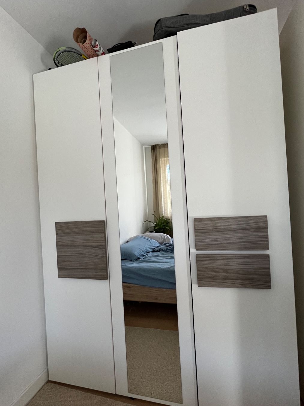 Garderobe: Kleiderschrank – Gebraucht aus Winterthur von e_u_f8l2 3