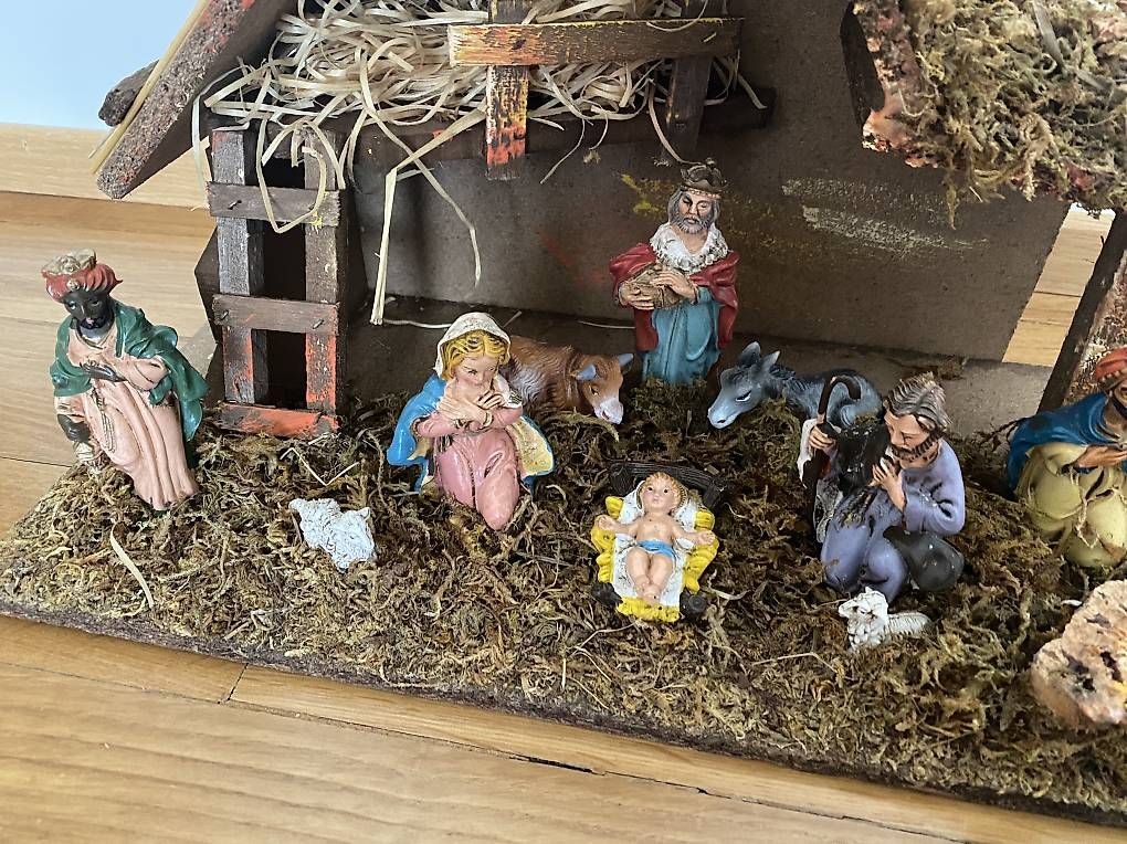 Toutes les décorations: Weihnachtskrippe – D'occasion à Muttenz par Bugijeta 4