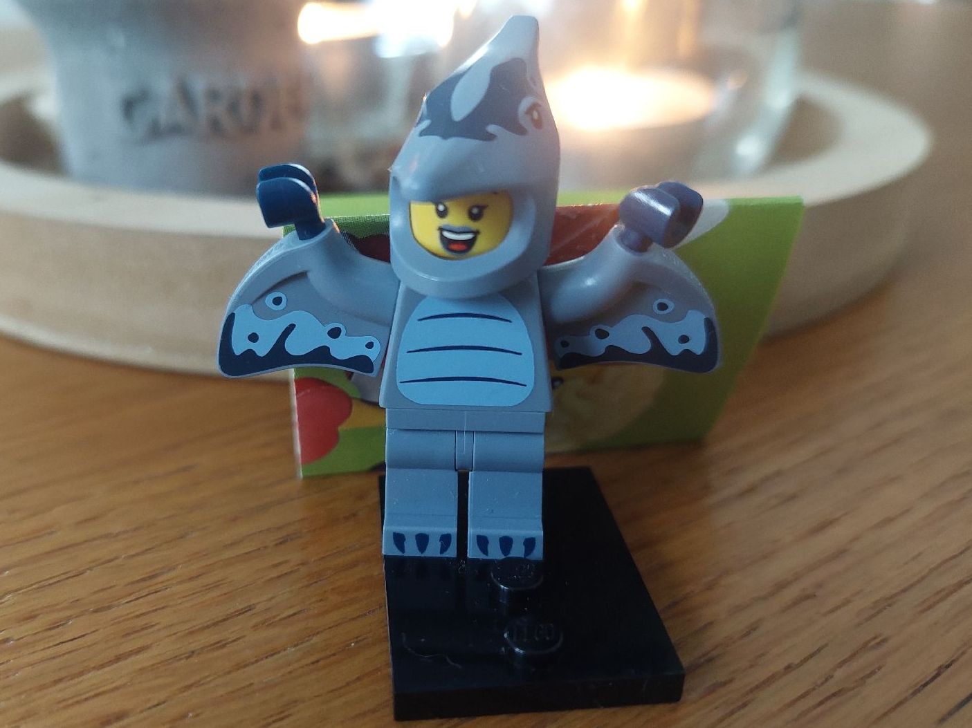 Lego Statuette: LEGO Minifiguren 71048 Pterodactylus-Kostüm – Nuovo (secondo la descrizione) da Abtwil AG venduto da kidimagic1 1