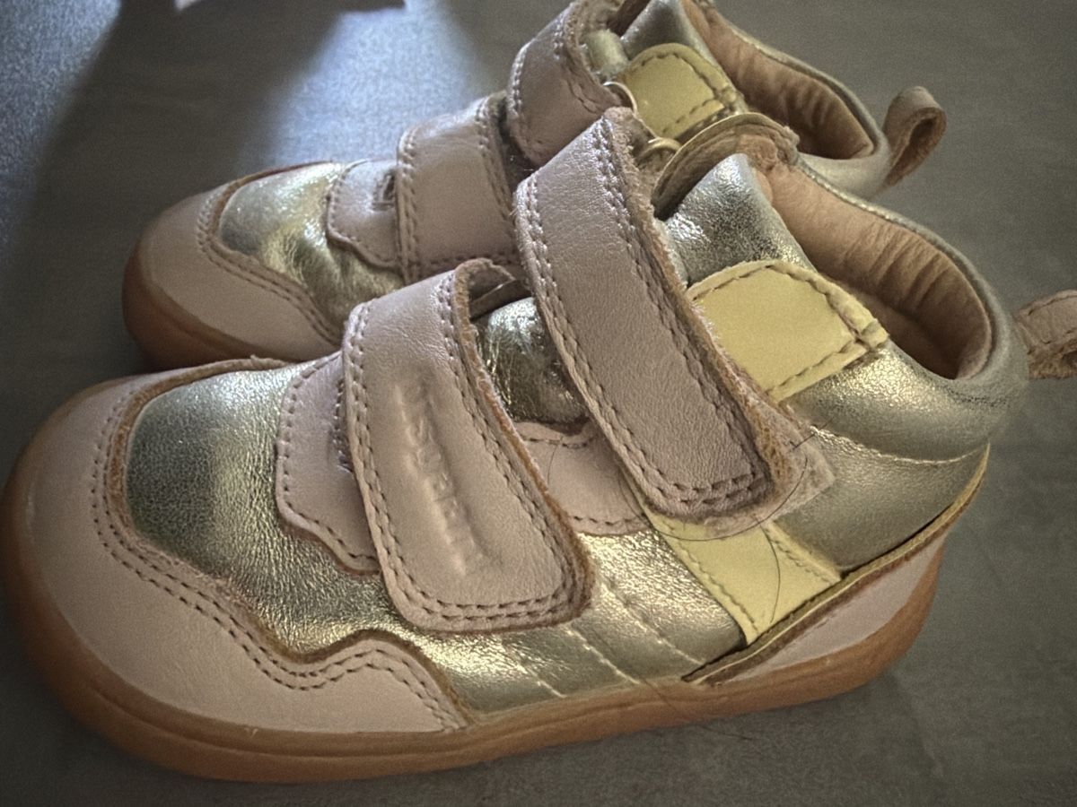 Bisgaard Chaussures filles: Chaussure Bisgaard barefoot taille 24 – Neuf (Voir description) à Köniz par fan_s7sj 2
