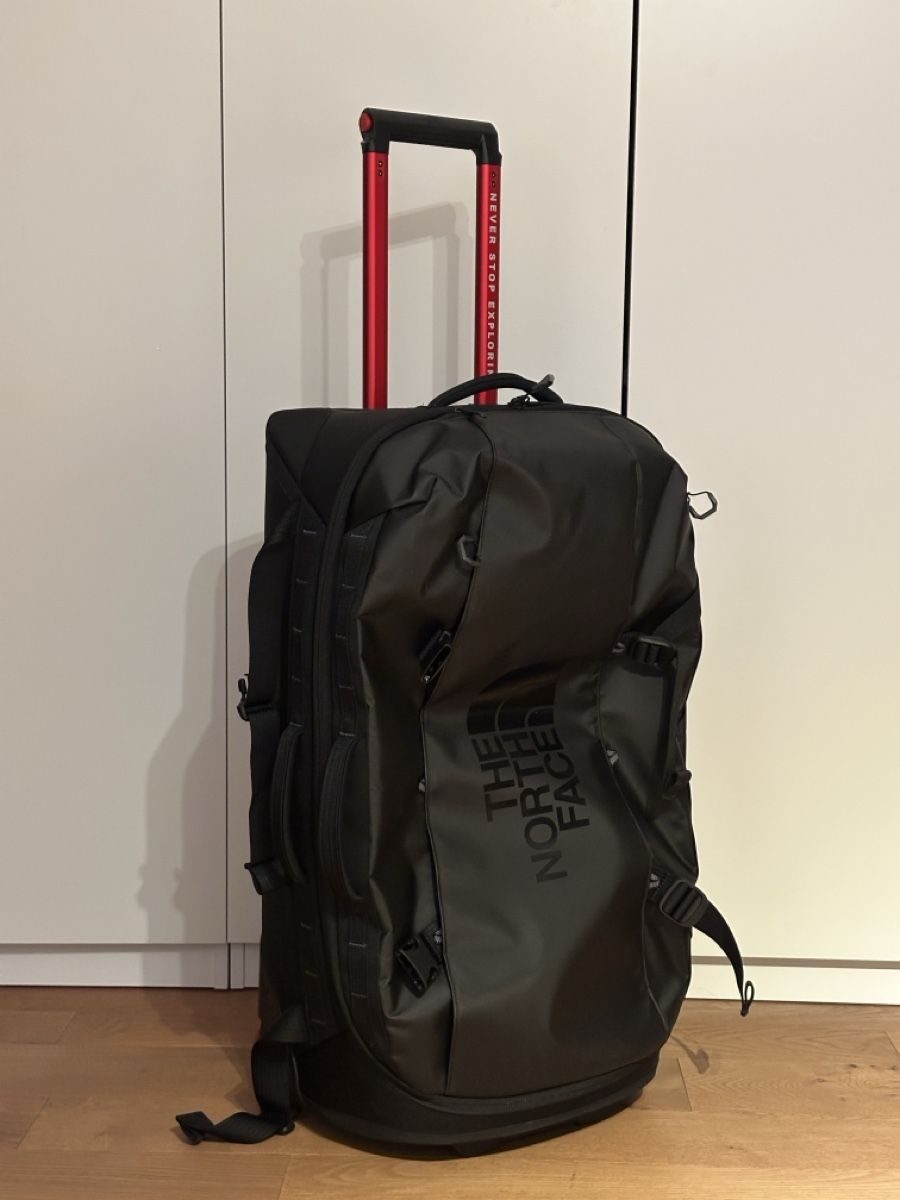 North Face Valigie: NEW North Face Base Camp Rolling Thunder 28´´ trolley bag 95 – Nuovo e nell'imballaggio originale da Neuheim venduto da ory2022