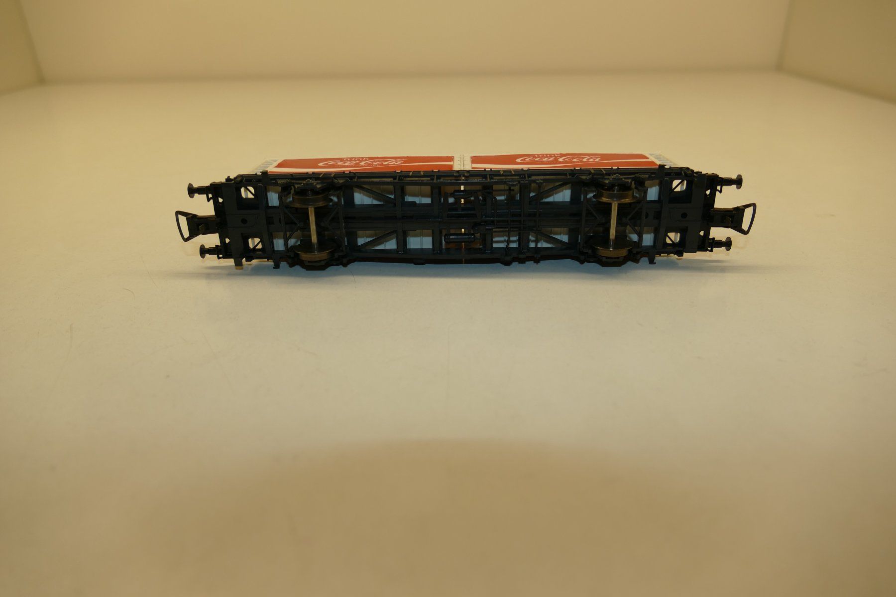 Modellini di ferrovie: Röwa H0: RIV Containerwagen Coca Cola – Usato da Niederhasli venduto da rail-duerst 5