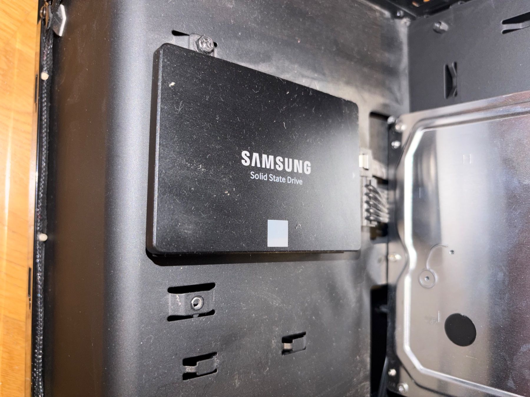 PC: Computergehaeuse mit Sapphire Grafikkarte und Antec Kuehler – Usato da Oberuzwil venduto da jan_gsx2 5