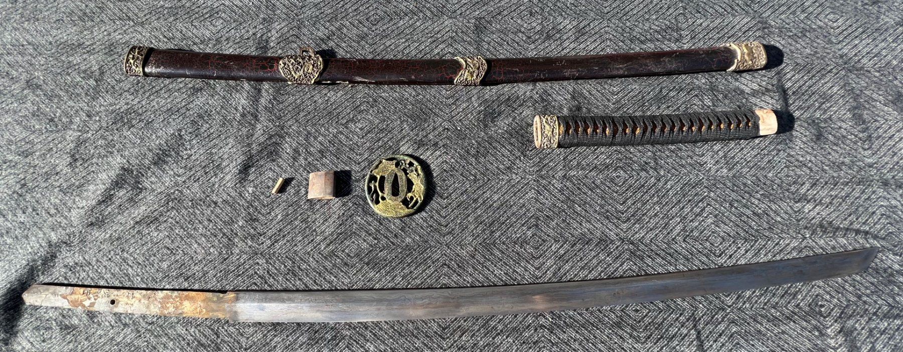Altre raccolte & rarità: Schwert Katana-Stil, Damast-Optik – Usato da Nidau venduto da ym_fevrier 1