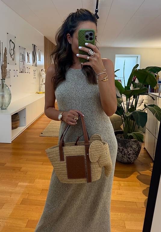 Loewe Borse: LOEWE RAFFIA TASCHE ELEPHANT – Nuovo (secondo la descrizione) da Schwyz venduto da bofb 1